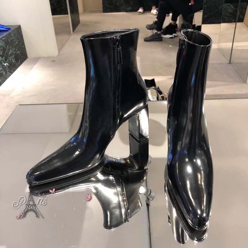 Balenciaga Shoes Round Toe Glazed Calfskin Booties 80mm Heel for Women in Black Balenciaga Shoes Round Toe Glazed Calfskin Booties 80mm Heel for Women in Black
