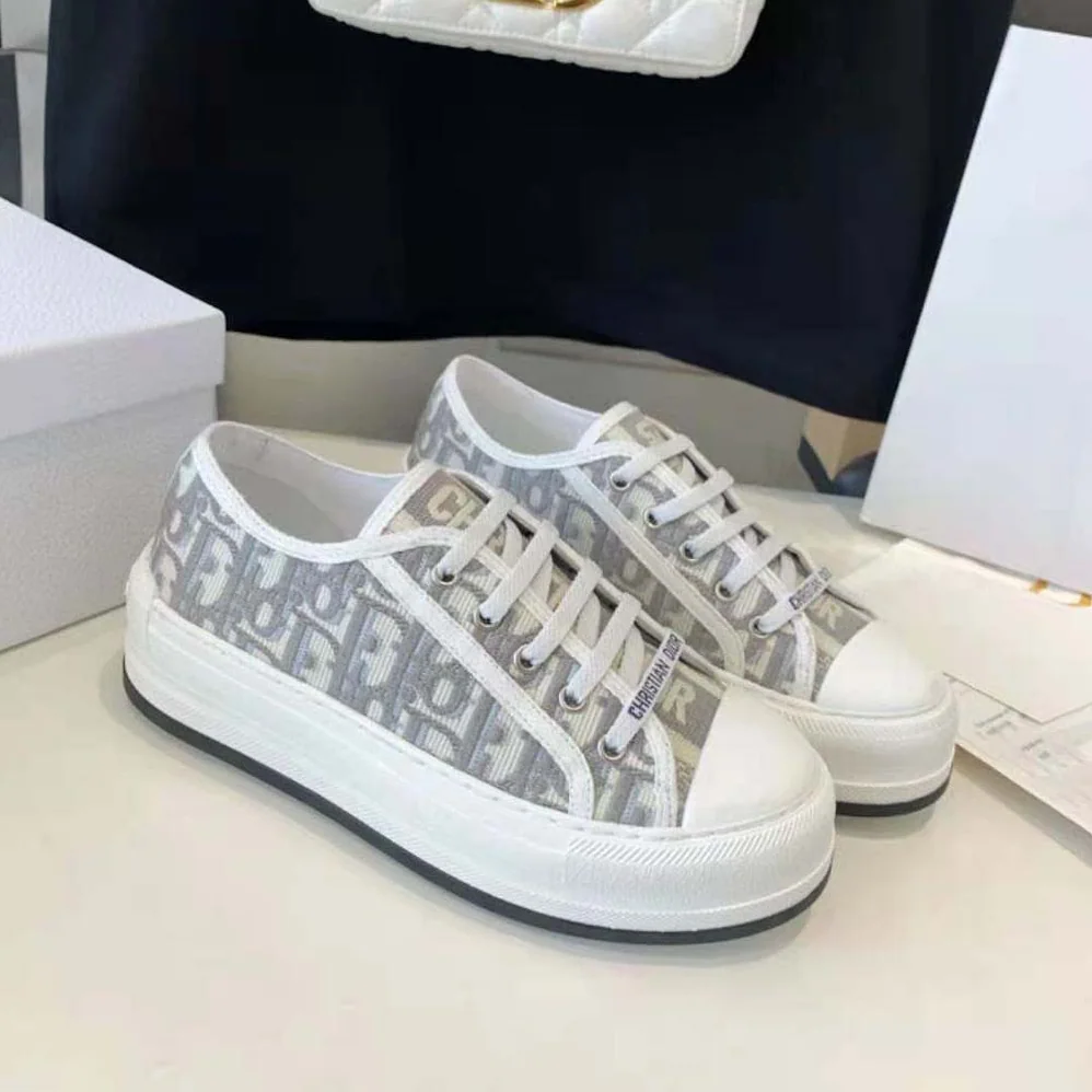 Dior Walk'n'dior Platform Sneaker Stone Gray Dior Oblique Embroidered Cotton for Women Dior Walk'n'dior Platform Sneaker Stone Gray Dior Oblique Embroidered Cotton for Women