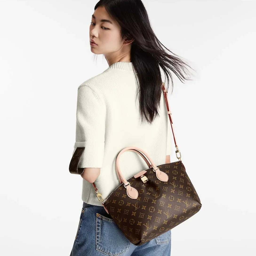 Louis Vuitton Boétie PM Monogram Canvas / Louis Vuitton Boétie PM Monogram Canvas /