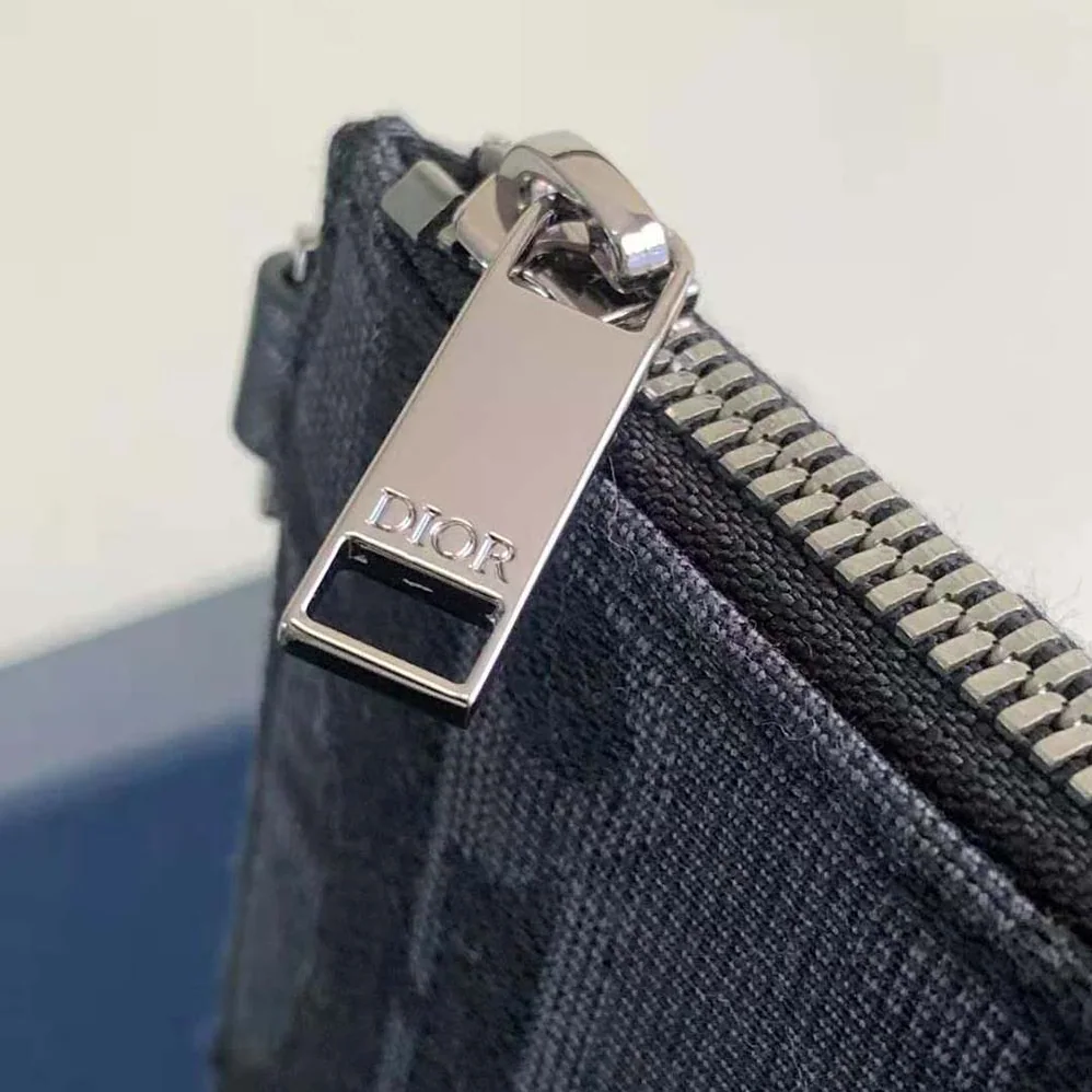 Dior A5 Pouch Black Maxi Dior Oblique Jacquard for Men Dior A5 Pouch Black Maxi Dior Oblique Jacquard for Men