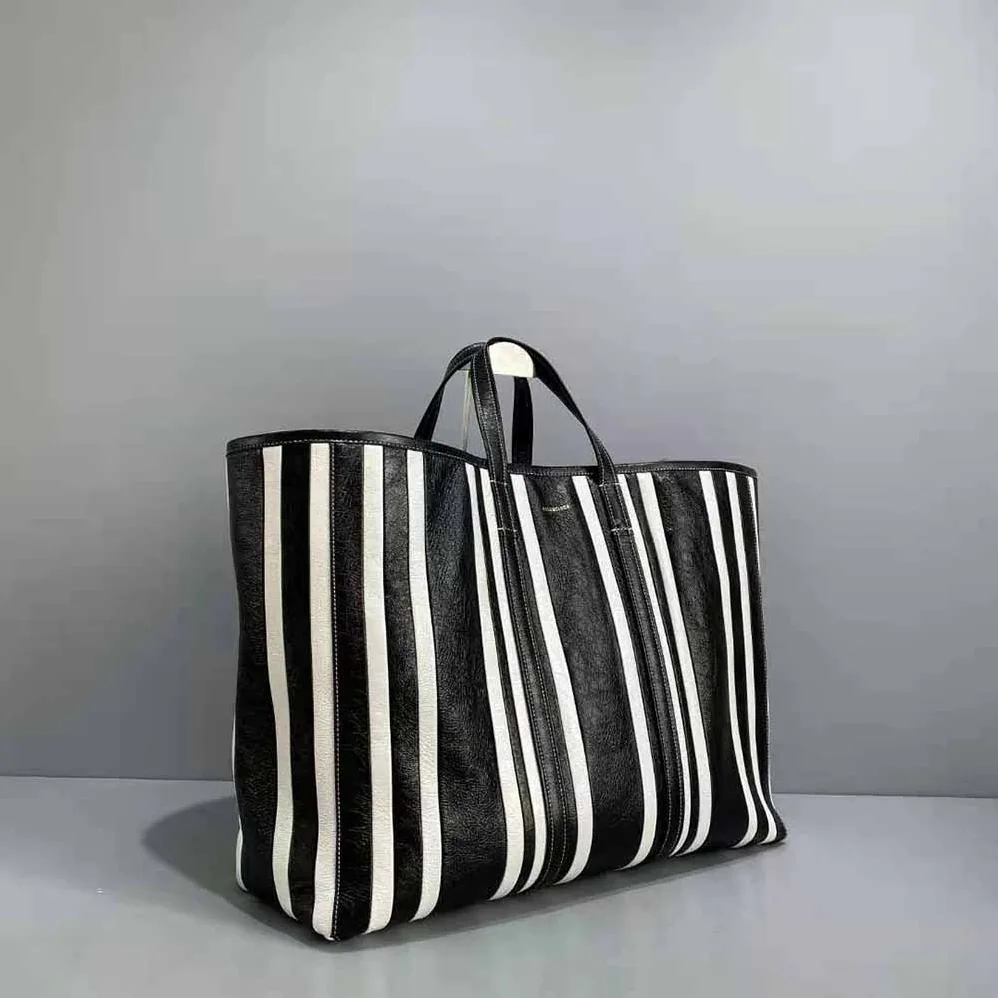 Balenciaga Barbes Large East-West Shopper Bag in Black for Women