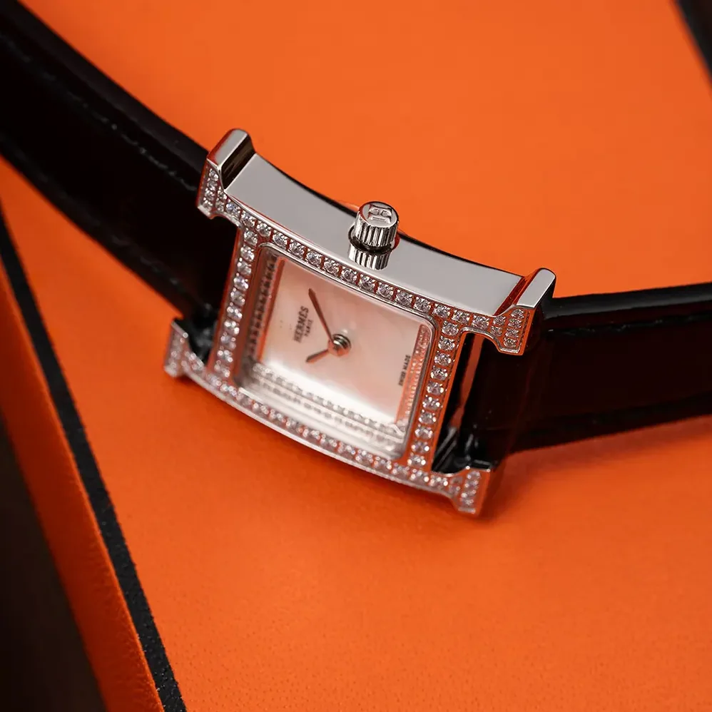 Hermes Heure H Watch Mini Model 21 mm for Women in Silver