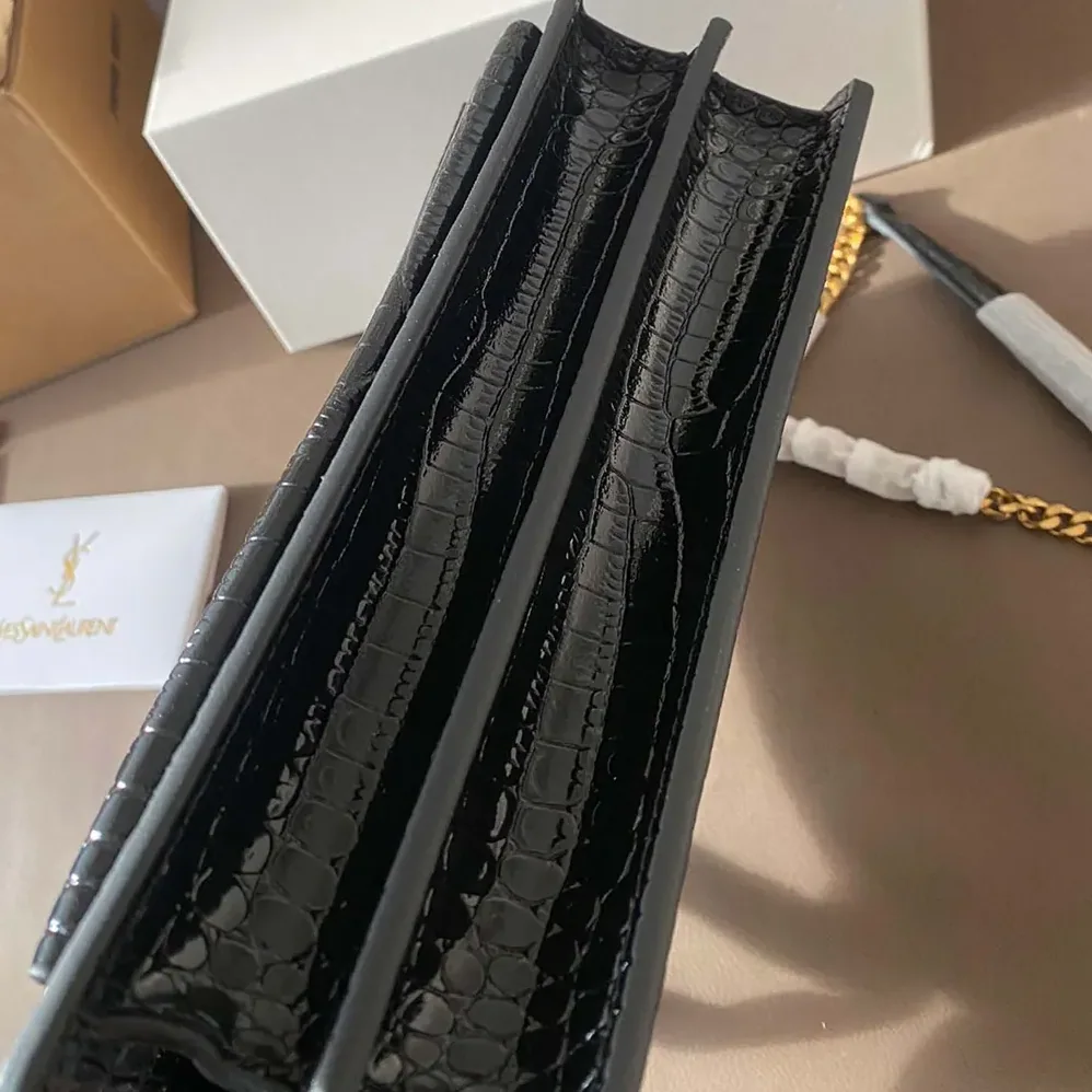 Saint Laurent YSL Sunset Medium in Crocodile Embossed Leather for Women in Black Saint Laurent YSL Sunset Medium in Crocodile Embossed Leather for Women in Black