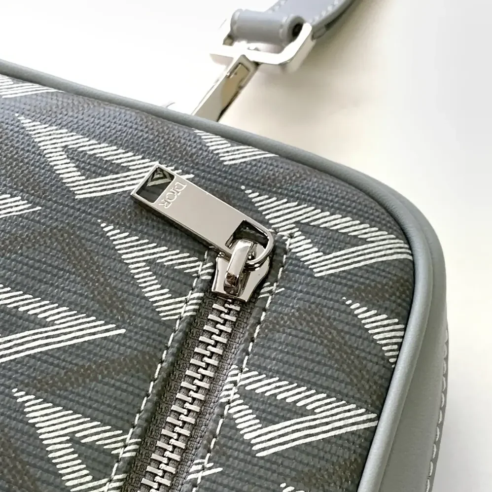 Dior Toiletry Bag Dior Gray CD Diamond Canvas for Men