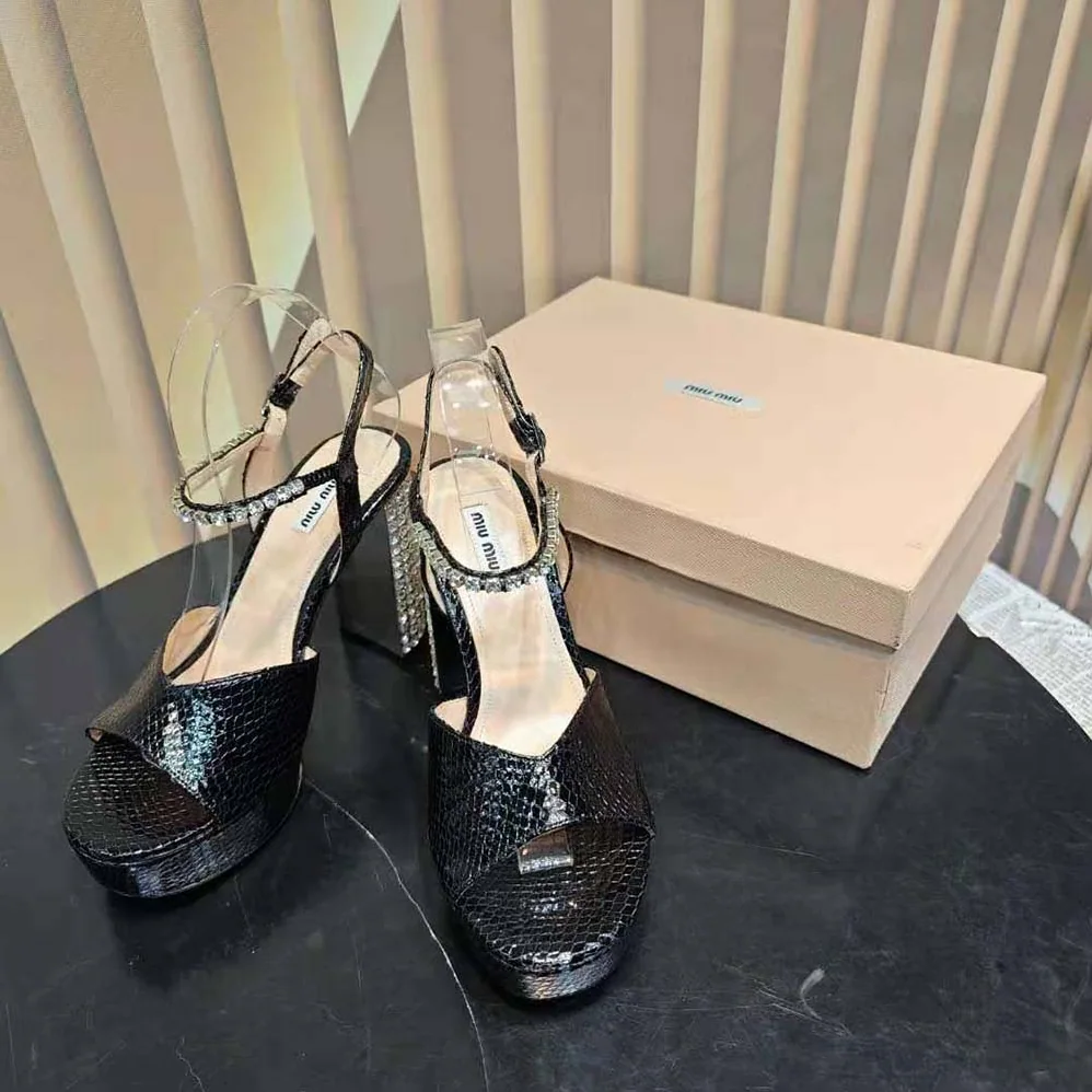 Miu Miu Lizard-print Leather Platform Sandals for Women in Black