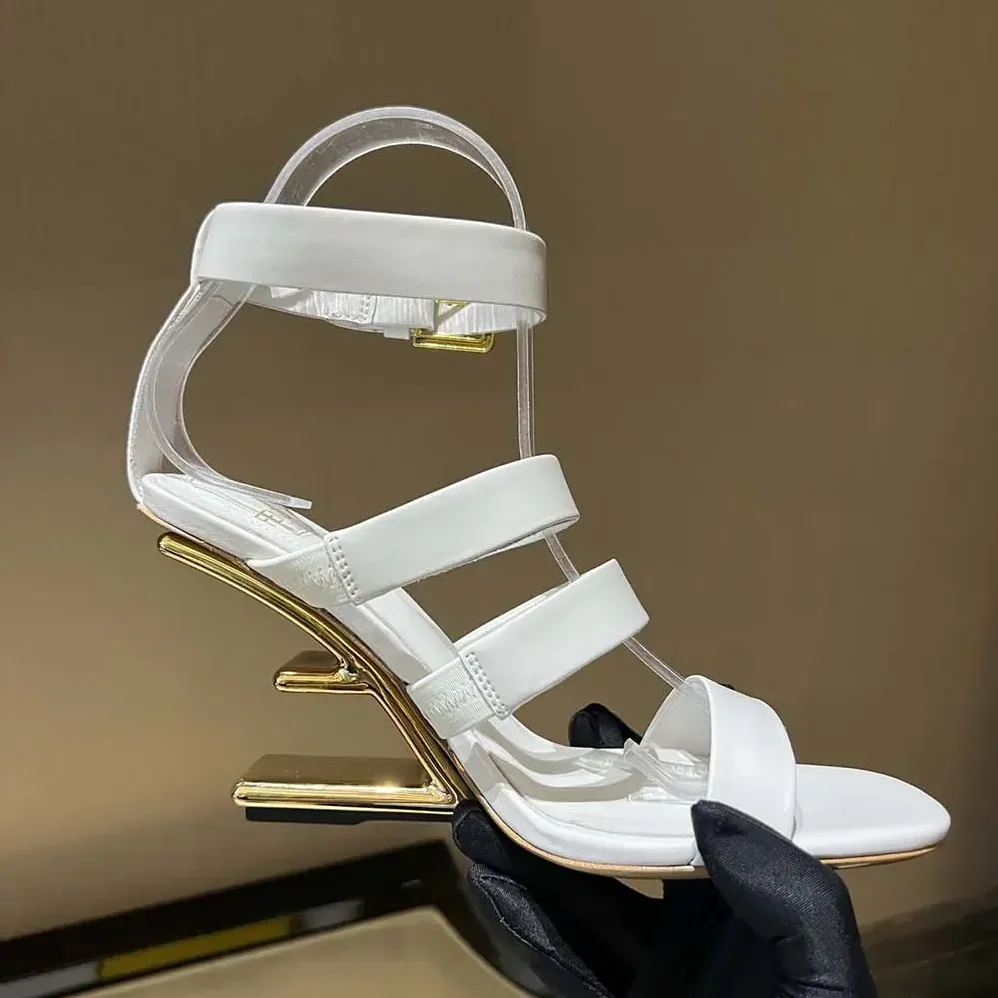 Fendi First White Leather High for Women in heeled Sandals Fendi First White Leather High for Women in heeled Sandals