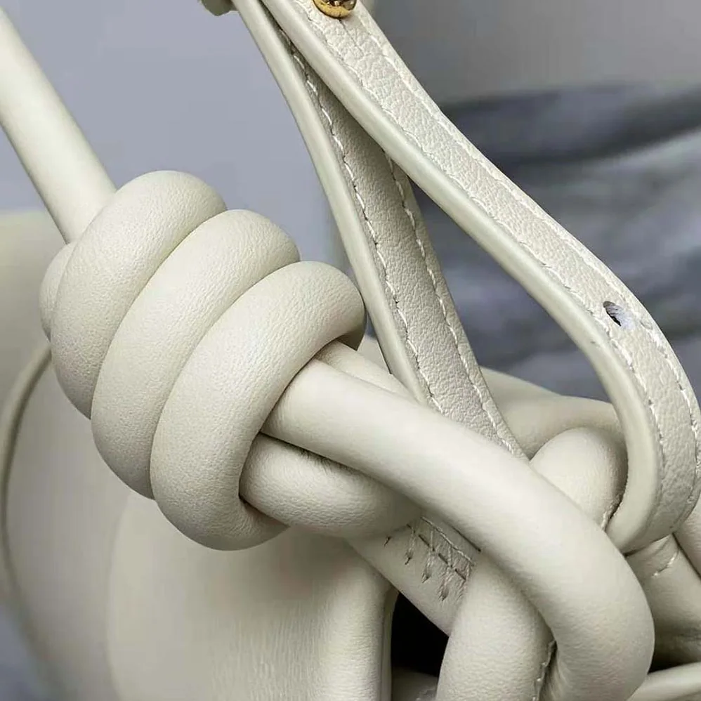 Loewe Paseo Satchel in Shiny Nappa Calfskin for Women in White