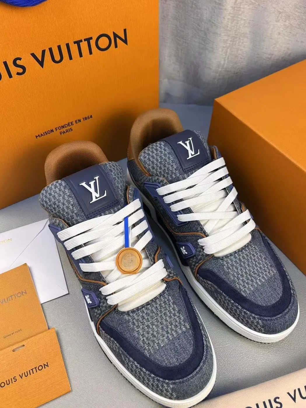Louis Vuitton LV Trainer Sneaker Denim 1AD6DK Louis Vuitton LV Trainer Sneaker Denim 1AD6DK