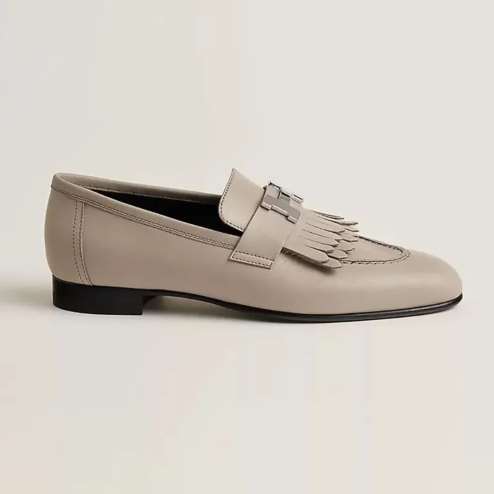 Hermes Royal loafer in Goatskin for Women in Gray Hermes Royal loafer in Goatskin for Women in Gray