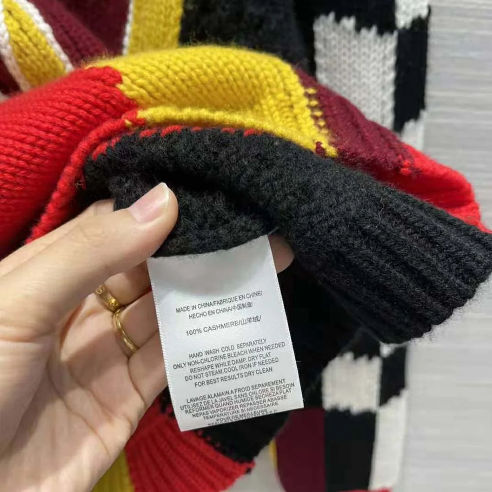 Chloe Graphic Knit Sweater for Women in Black