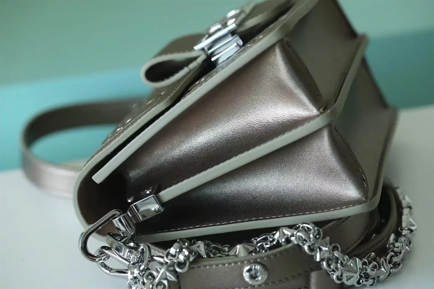 Louis Vuitton Mini Dauphine Taupe / Louis Vuitton Mini Dauphine Taupe /
