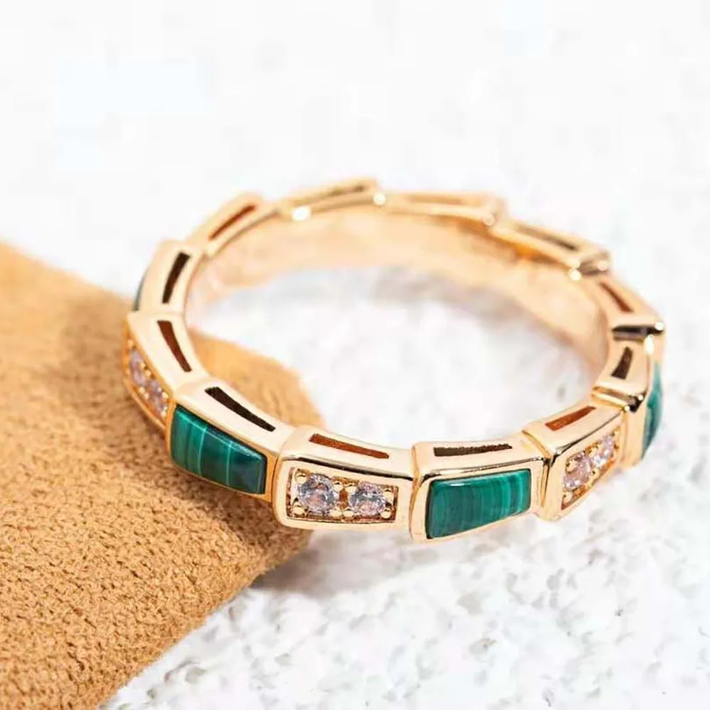 Bvlgari Use of Unconventional Materials Serpenti Viper Ring for Women in Green