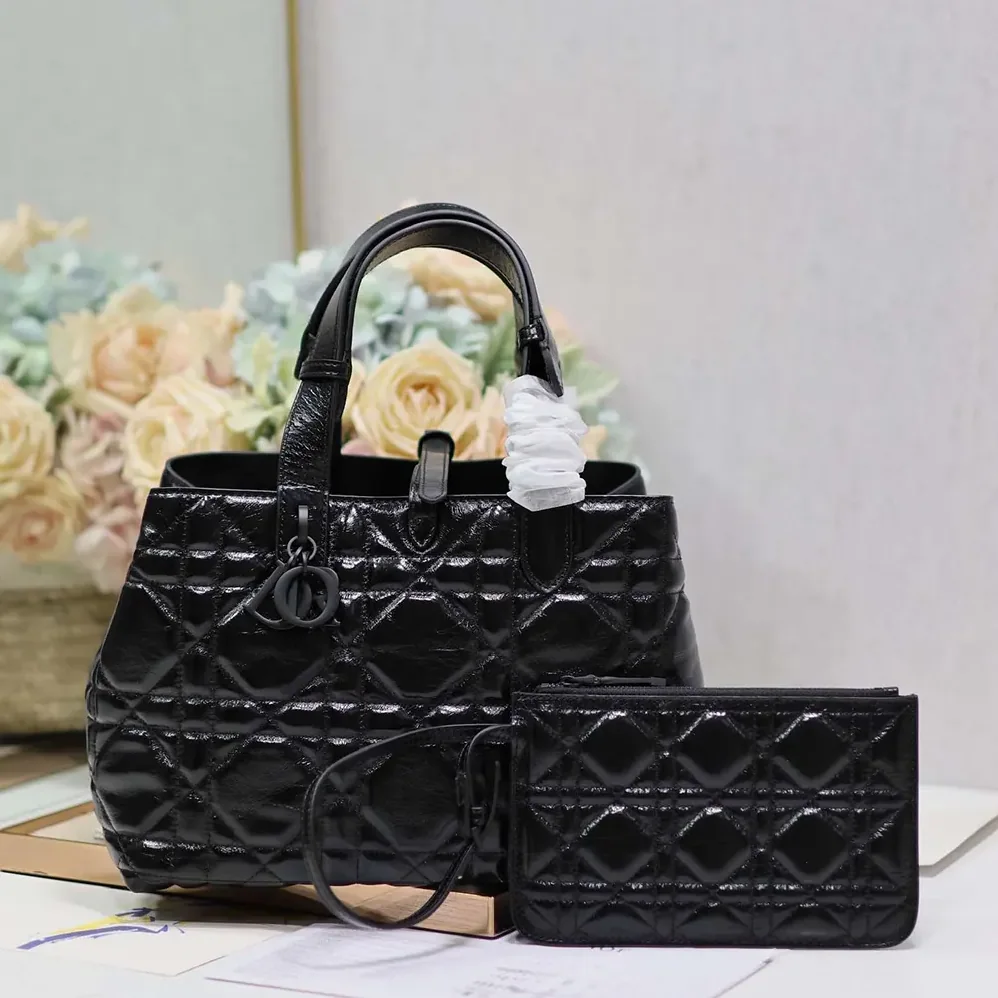 Dior Medium Dior Toujours Bag Black Macrocannage Crinkled Calfskin for Women Dior Medium Dior Toujours Bag Black Macrocannage Crinkled Calfskin for Women
