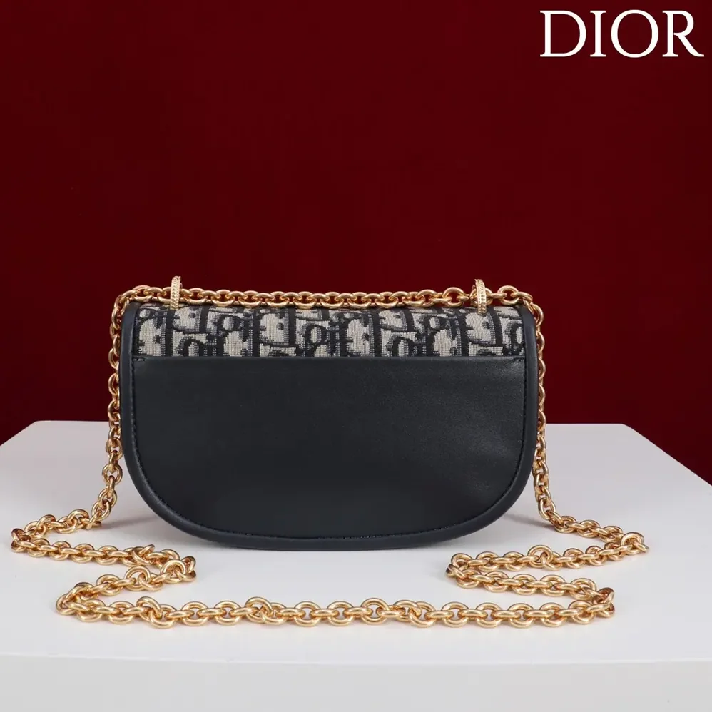 Dior Small Dior Médaillon Flap Bag with Chain Blue Dior Oblique Jacquard for Women Dior Small Dior Médaillon Flap Bag with Chain Blue Dior Oblique Jacquard for Women