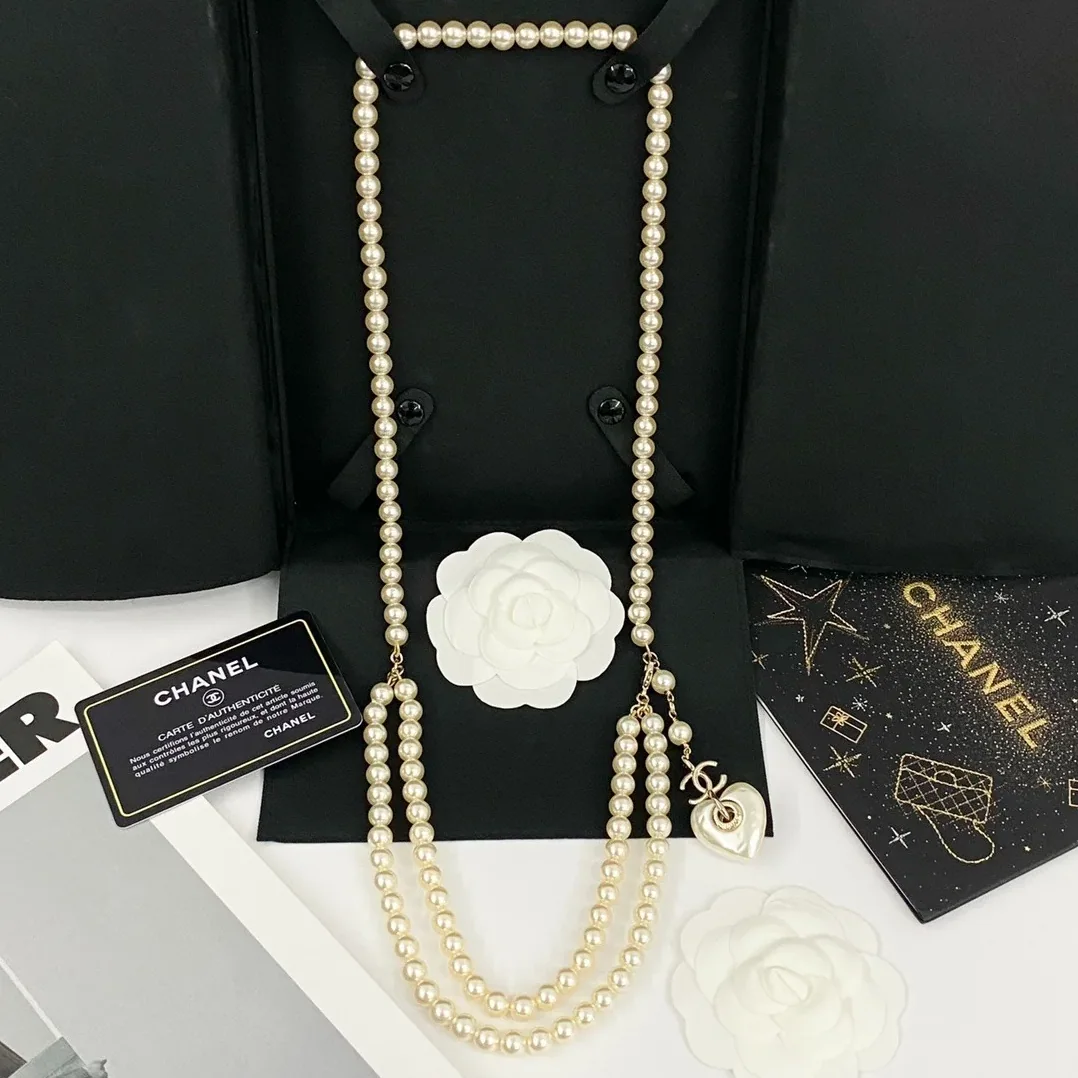 Chanel 24 Milky White Heart Shaped Pearl Waist Necklace