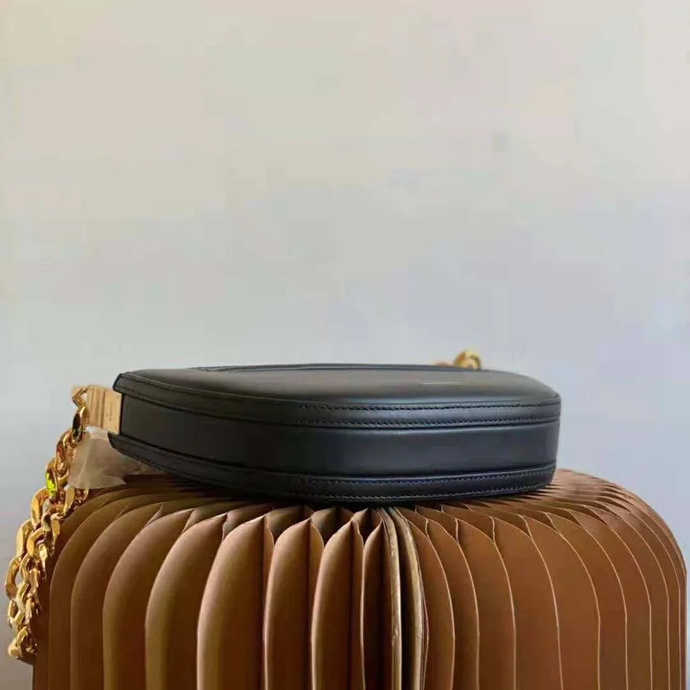 Burberry Mini Leather Zip Olympia Bag for Women in Black Burberry Mini Leather Zip Olympia Bag for Women in Black