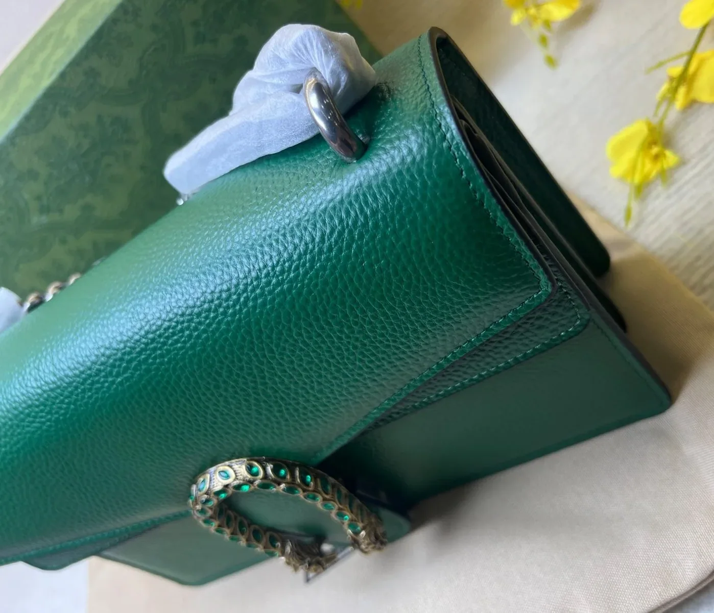 Gucci Dionysus Shoulder Bag in Green Palladium Hardware Gucci Dionysus Shoulder Bag in Green Palladium Hardware