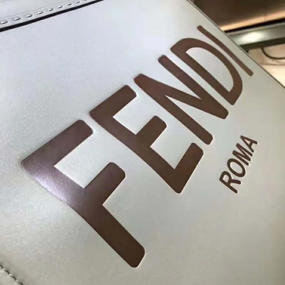 Fendi Sunshine Shopper Burgundy Leather Shopper for Women in Silver