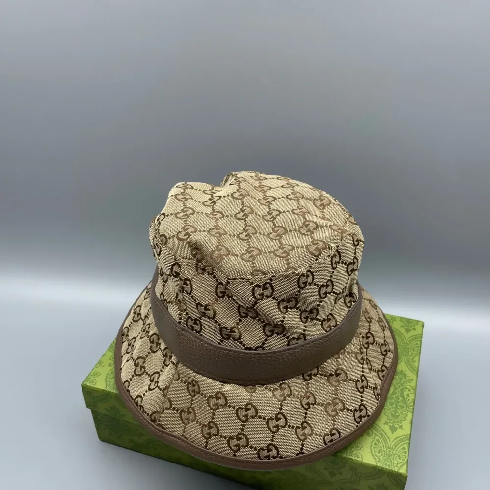 Gucci GG Canvas Bucket Hat Pink Gucci GG Canvas Bucket Hat Pink
