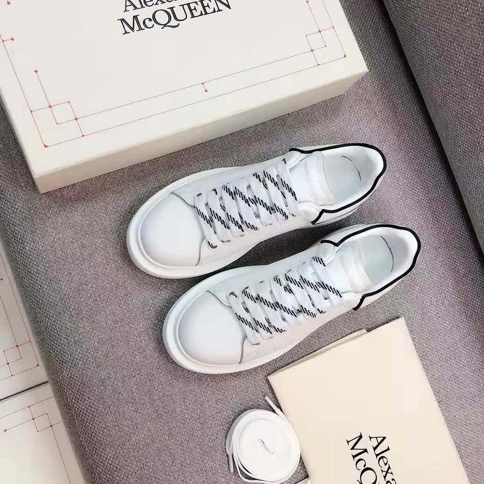 Alexander Mcqueen Oversized Sneaker White Smooth Calfskin Leather for Women in White