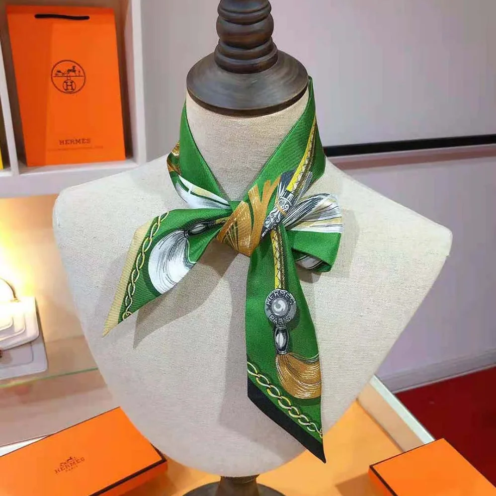 Hermes Cavalcades Twilly for Women in Green Hermes Cavalcades Twilly for Women in Green