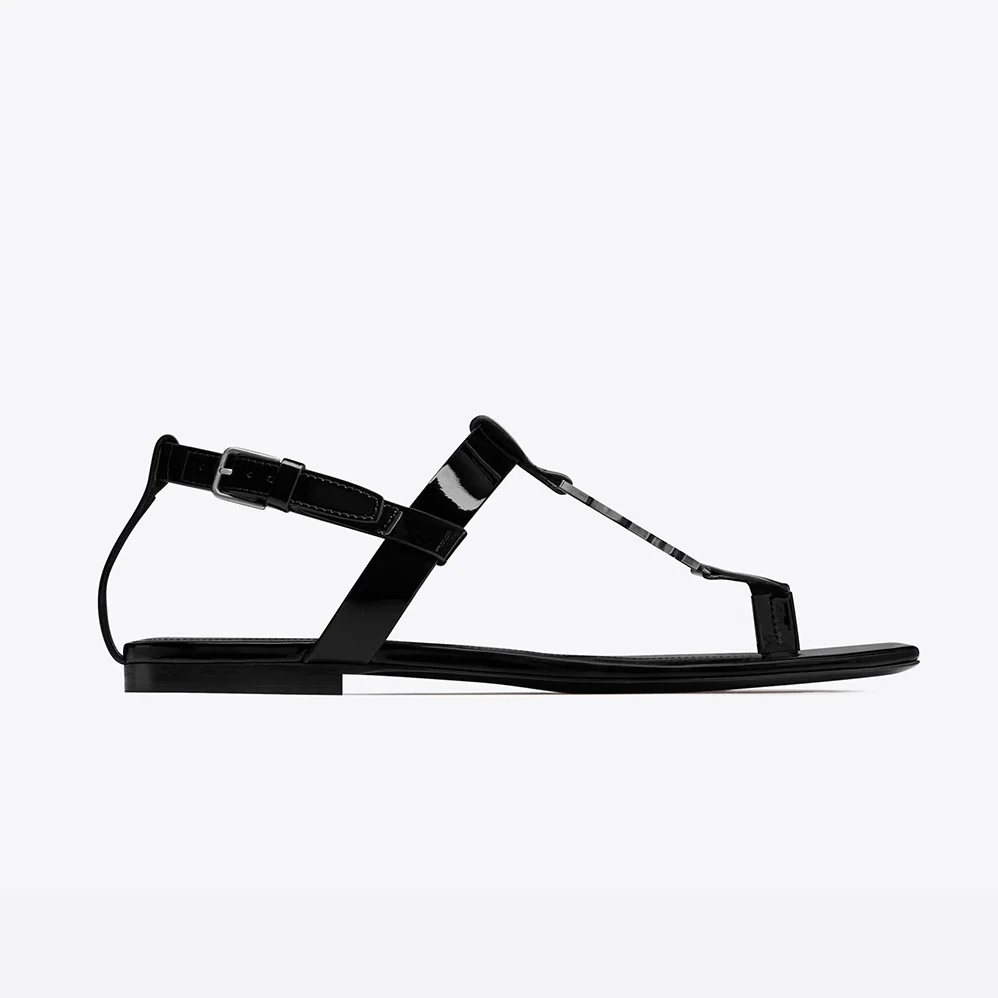 Saint Laurent YSL Cassandra Flat Sandals in Patent Leather with Silver for Women in Tone Monogram