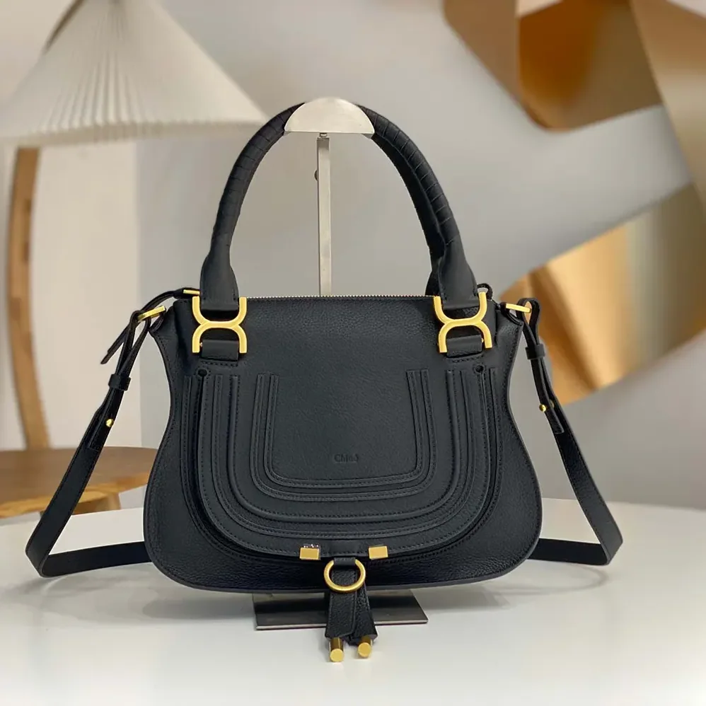 Chloe Small Marcie Bag in Grained Leather for Women in Black Chloe Small Marcie Bag in Grained Leather for Women in Black