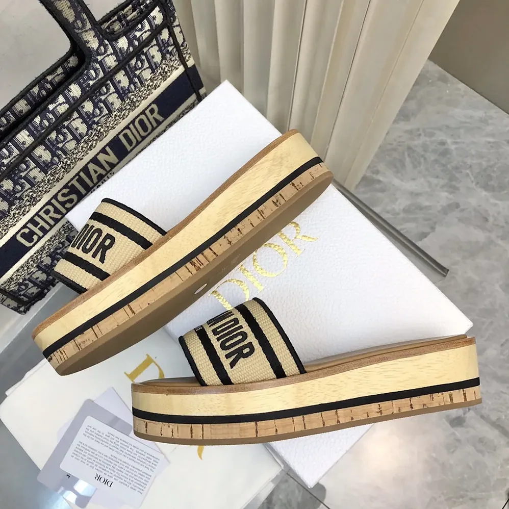 Dior Dway Platform Slide Natural Raffia and Black Embroidered Cotton for Women