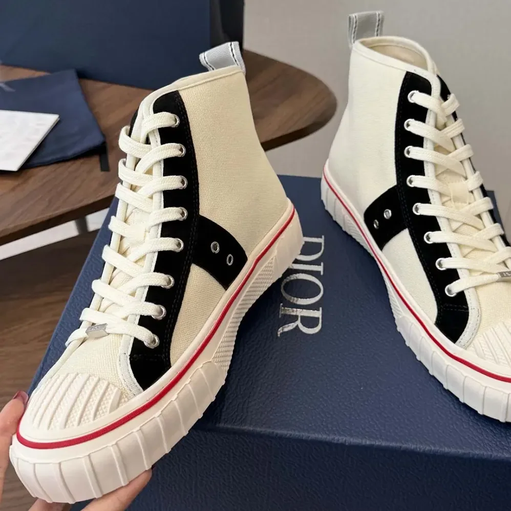 Dior Hooper High-Top Sneaker White Canvas and Navy Blue Suede Calfskin for Unisex Dior Hooper High-Top Sneaker White Canvas and Navy Blue Suede Calfskin for Unisex