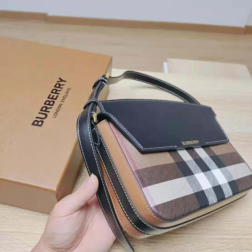 Burberry Check and Leather Catherine Shoulder Bag for Women in Black