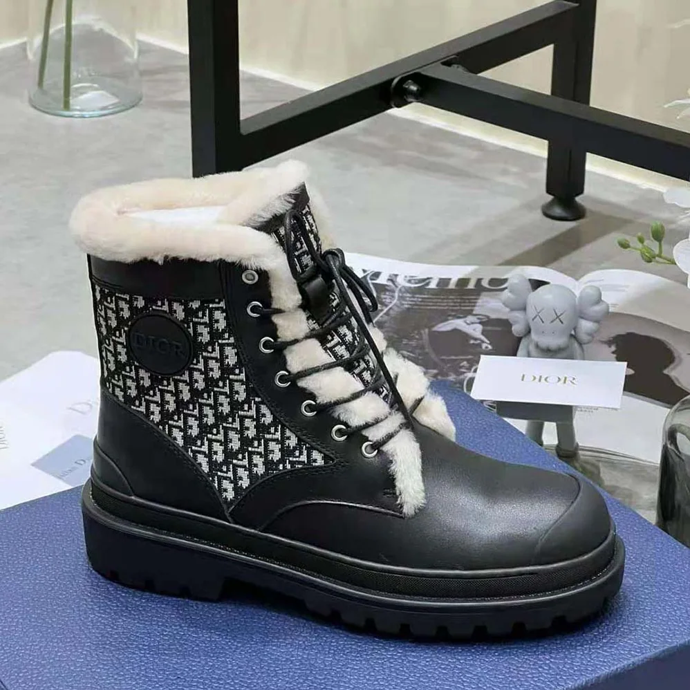 Dior Dior Explorer Ankle Boot Black Smooth Calfskin and Beige and Black Dior Oblique Jacquard for Men