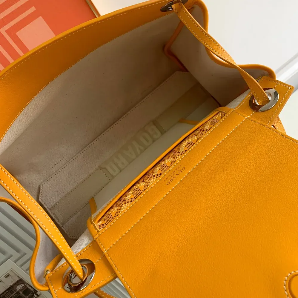 Goyard Rouette Souple Bag for Unisex in Yellow