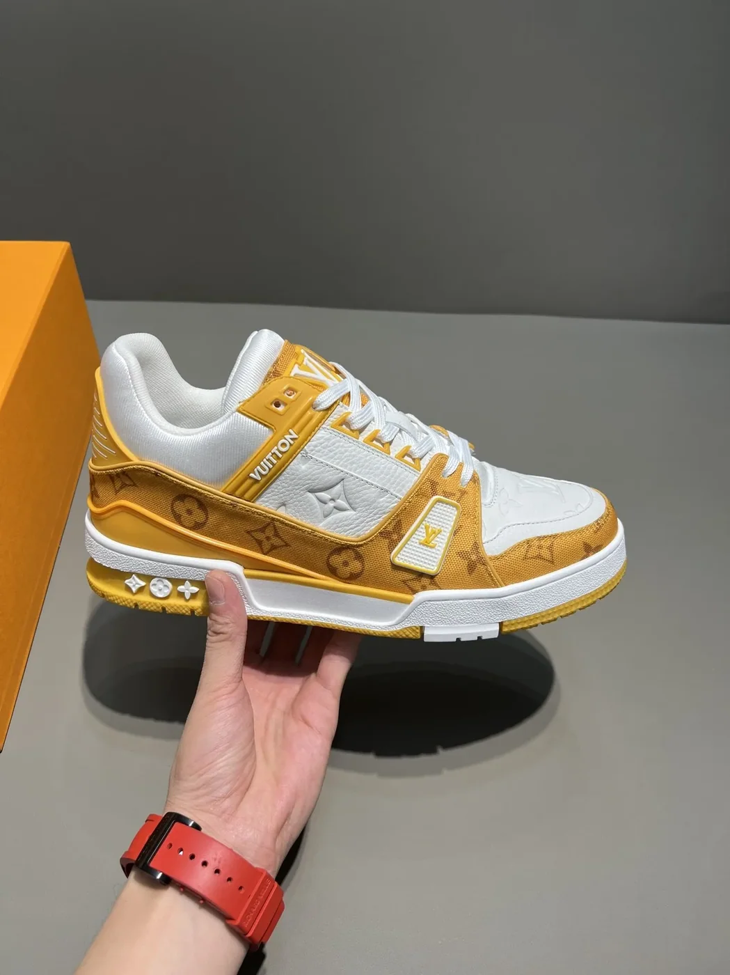 Louis Vuitton Trainer Sneaker Monogram Denim Yellow Virgil Abloh LV 1A9JHJ Louis Vuitton Trainer Sneaker Monogram Denim Yellow Virgil Abloh LV 1A9JHJ
