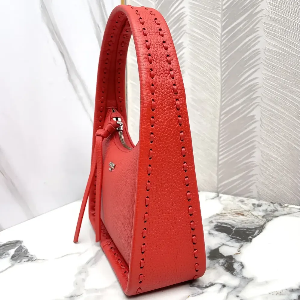 Fendi Mini Fendessence Small Red Selleria Bag with 264 Hand for Women in sewn Topstitches Fendi Mini Fendessence Small Red Selleria Bag with 264 Hand for Women in sewn Topstitches