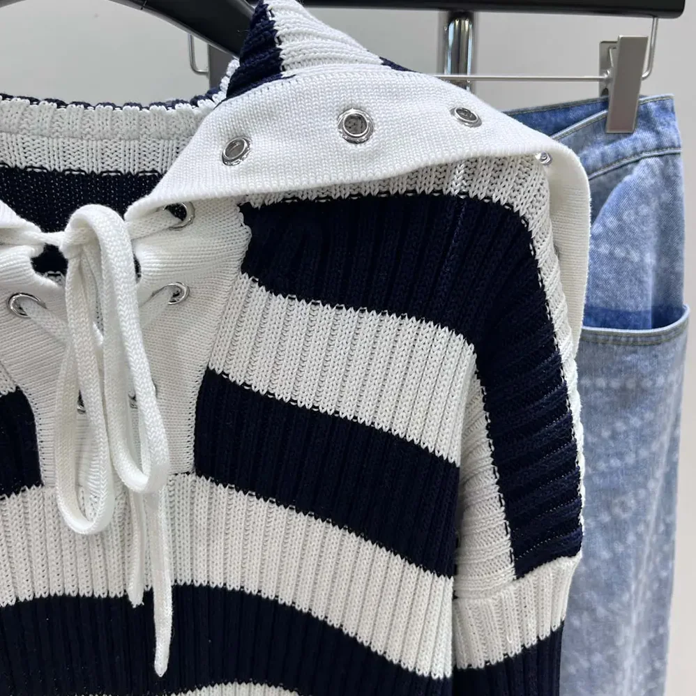 Dior Marinière Sweater White and Navy Blue Ribbed Cotton Knit for Women Dior Marinière Sweater White and Navy Blue Ribbed Cotton Knit for Women
