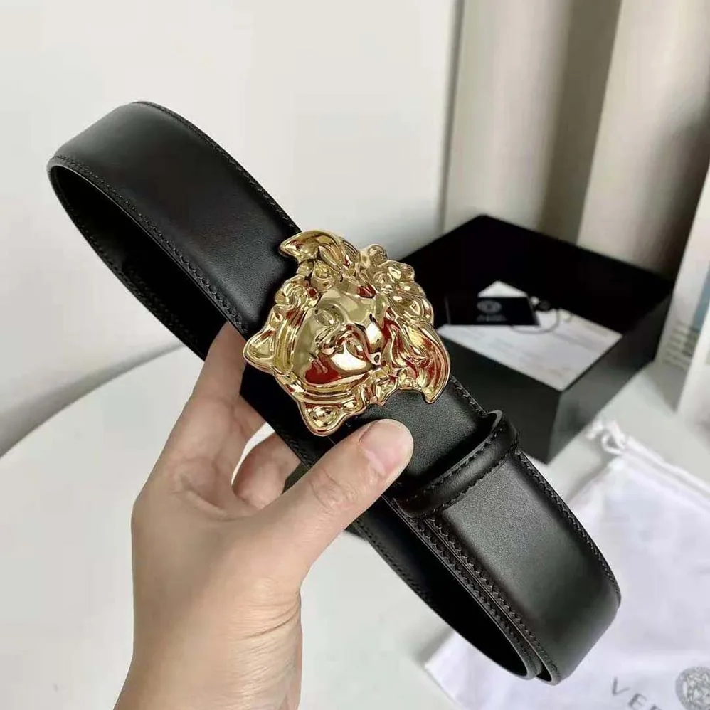Versace La Medusa Leather Belt for Unisex in Black