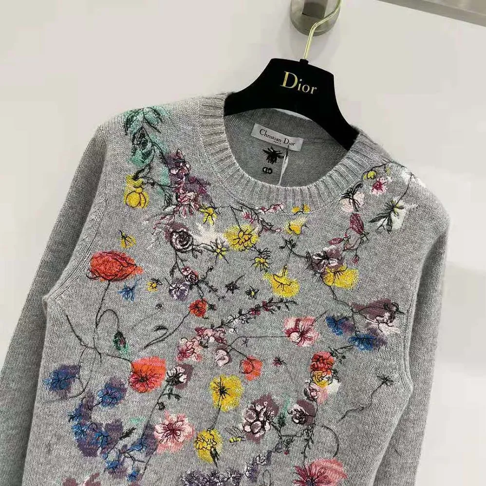 Dior Embroidered Sweater Gray Cashmere Knit with Red Multicolor Florilegio Motif for Women Dior Embroidered Sweater Gray Cashmere Knit with Red Multicolor Florilegio Motif for Women
