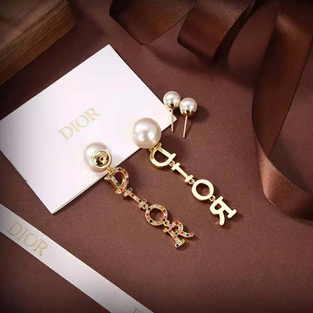 Dior Dior Tribales Earrings Gold-Finish Metal White Resin Pearls for Women Dior Dior Tribales Earrings Gold-Finish Metal White Resin Pearls for Women