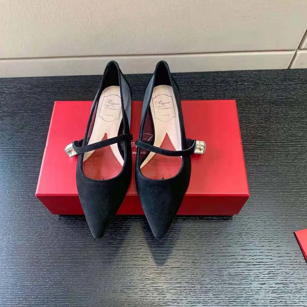 Roger Vivier Babies Ballerinas in Suede for Women in Black Roger Vivier Babies Ballerinas in Suede for Women in Black