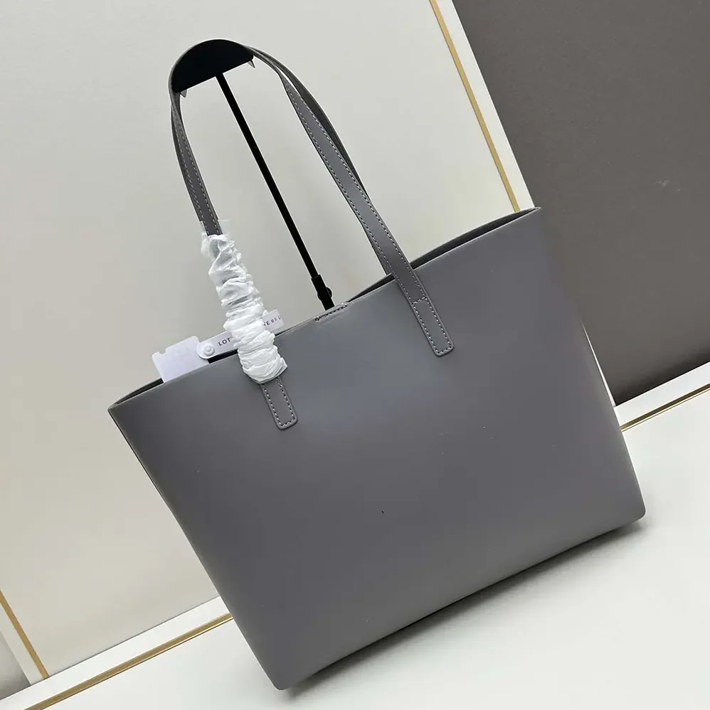 Saint Laurent YSL Shopping Saint Laurent Leather for Unisex in Grey