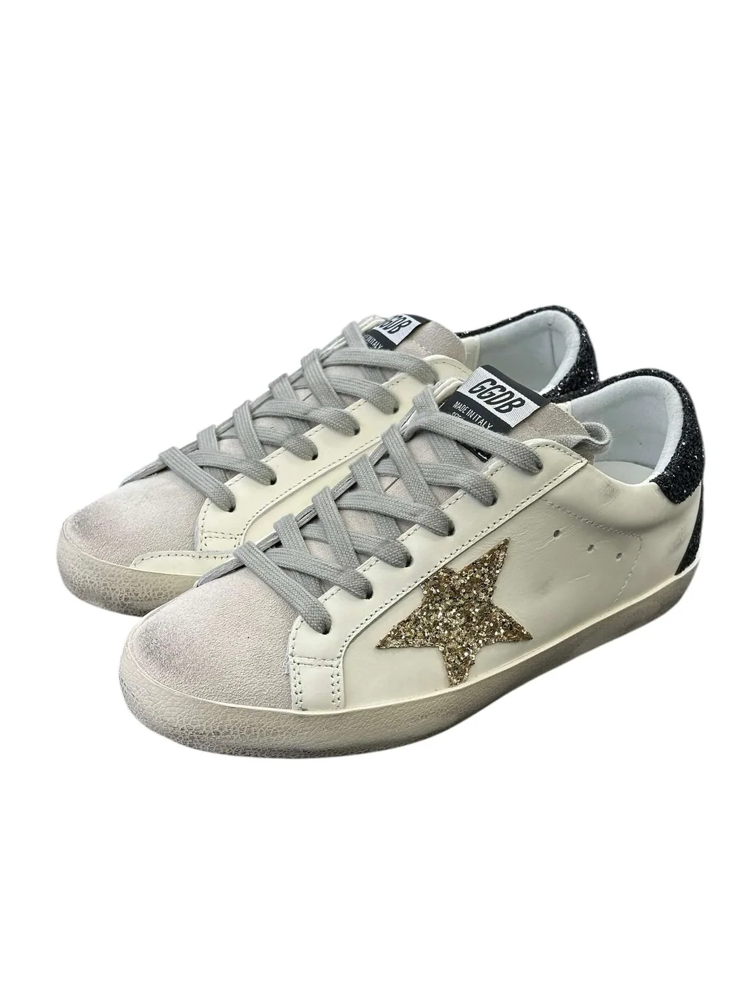 Super-Star with suede star and black heel tab