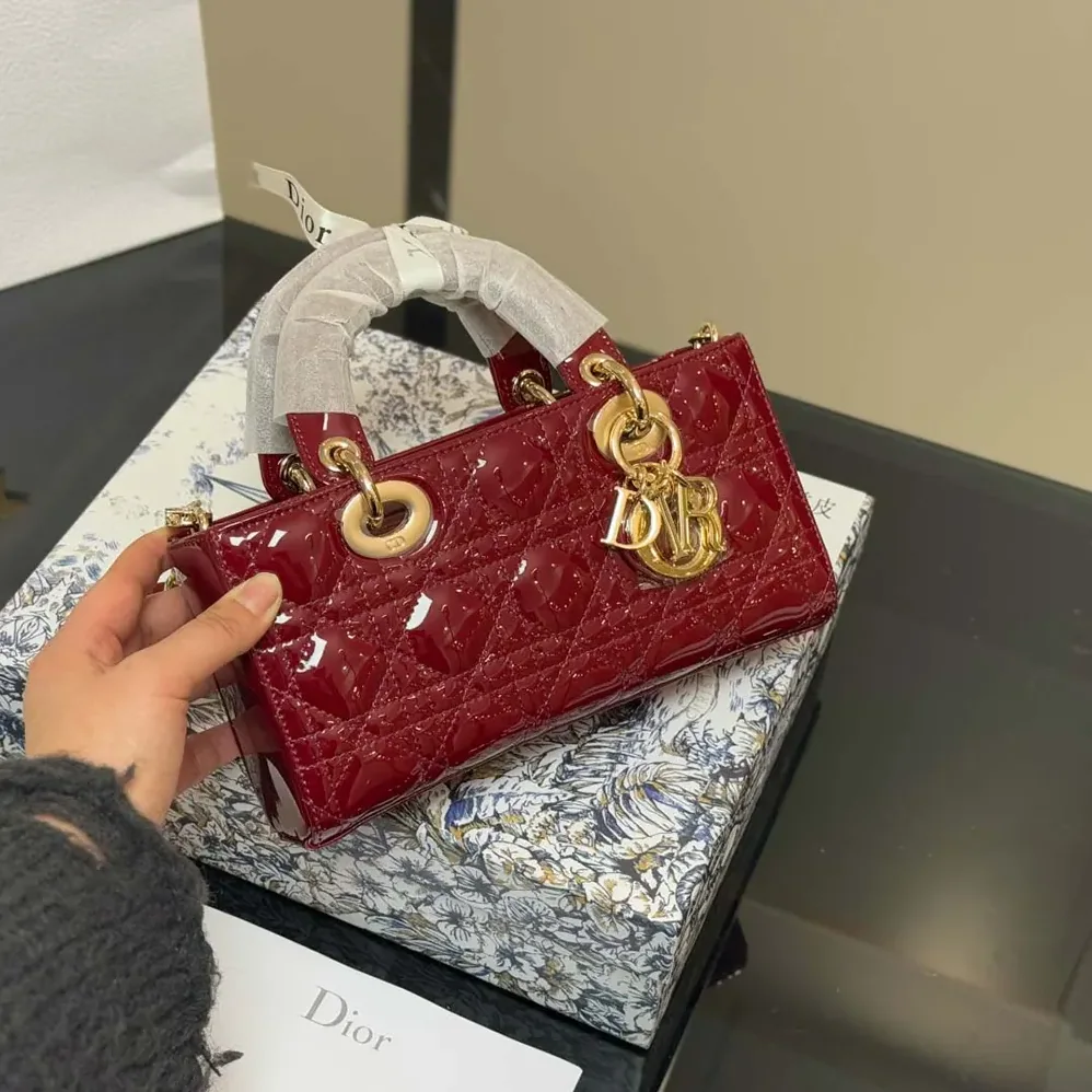 Dior Small Lady D-Joy Bag Cherry Red Patent Cannage Calfskin for Women Dior Small Lady D-Joy Bag Cherry Red Patent Cannage Calfskin for Women