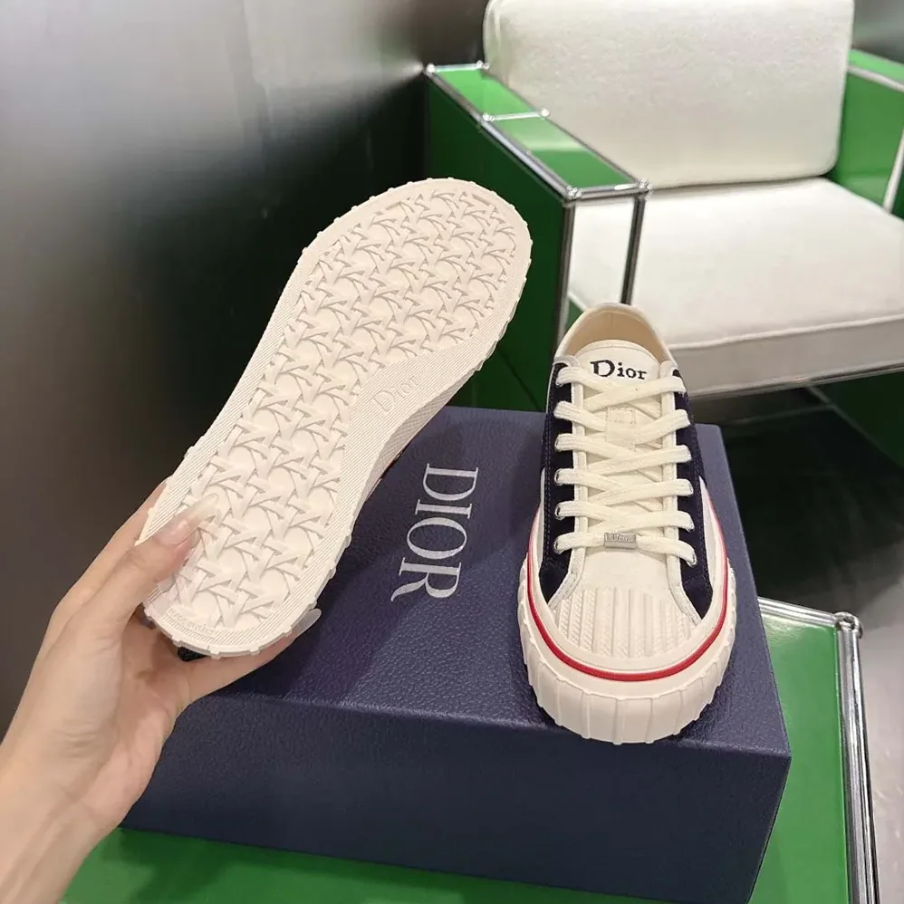 Dior Hooper Low-Top Sneaker White Canvas and Navy Blue Suede Calfskin for Unisex Dior Hooper Low-Top Sneaker White Canvas and Navy Blue Suede Calfskin for Unisex