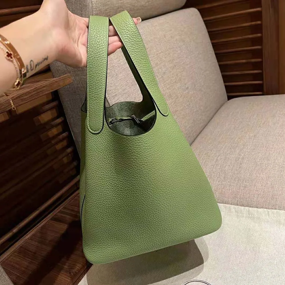 Hermes Picotin Lock 22cm in Clémence leather for Women in Aqua Hermes Picotin Lock 22cm in Clémence leather for Women in Aqua