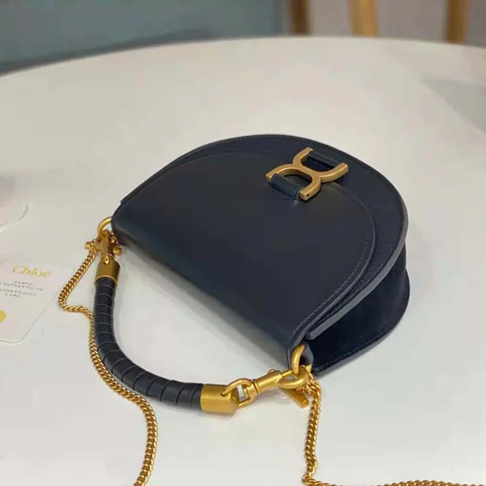 Chloé Marcie Chain Flap Bag for Women in Black Chloé Marcie Chain Flap Bag for Women in Black