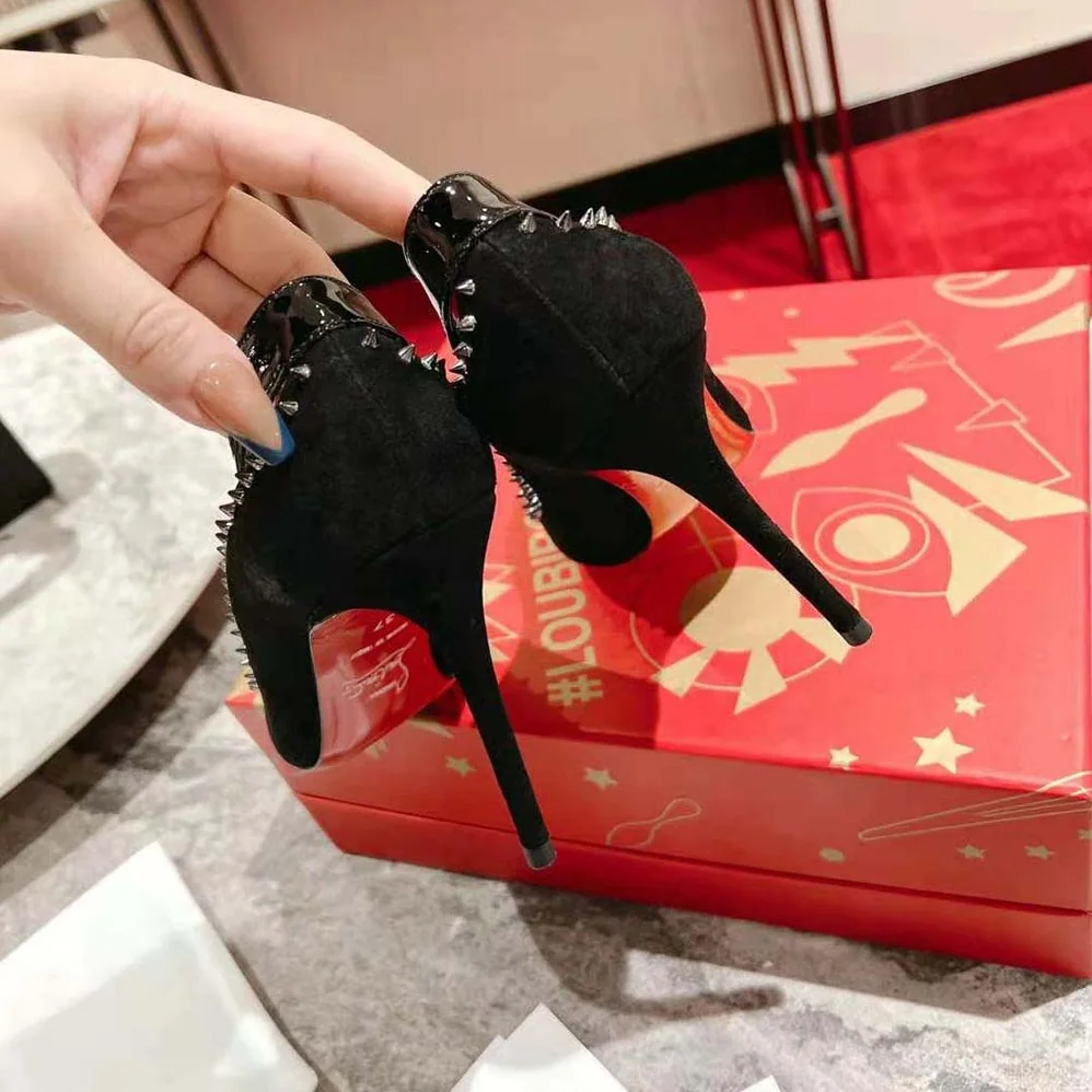 Christian Louboutin Duvette Spikes 85 mm Heel Height for Women in Black Christian Louboutin Duvette Spikes 85 mm Heel Height for Women in Black