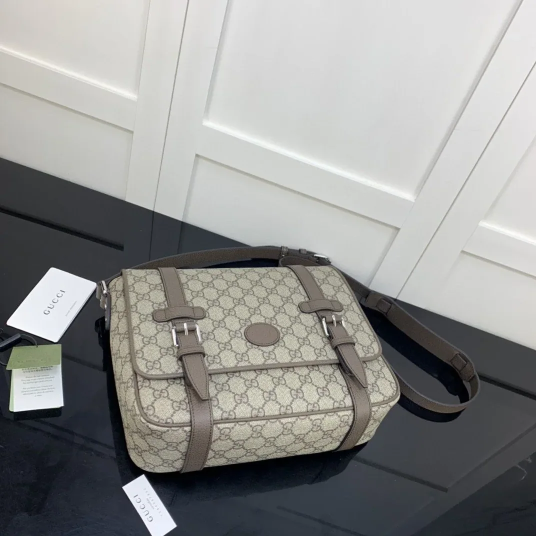 Gucci Messenger Bag Black GG Gucci Messenger Bag Black GG