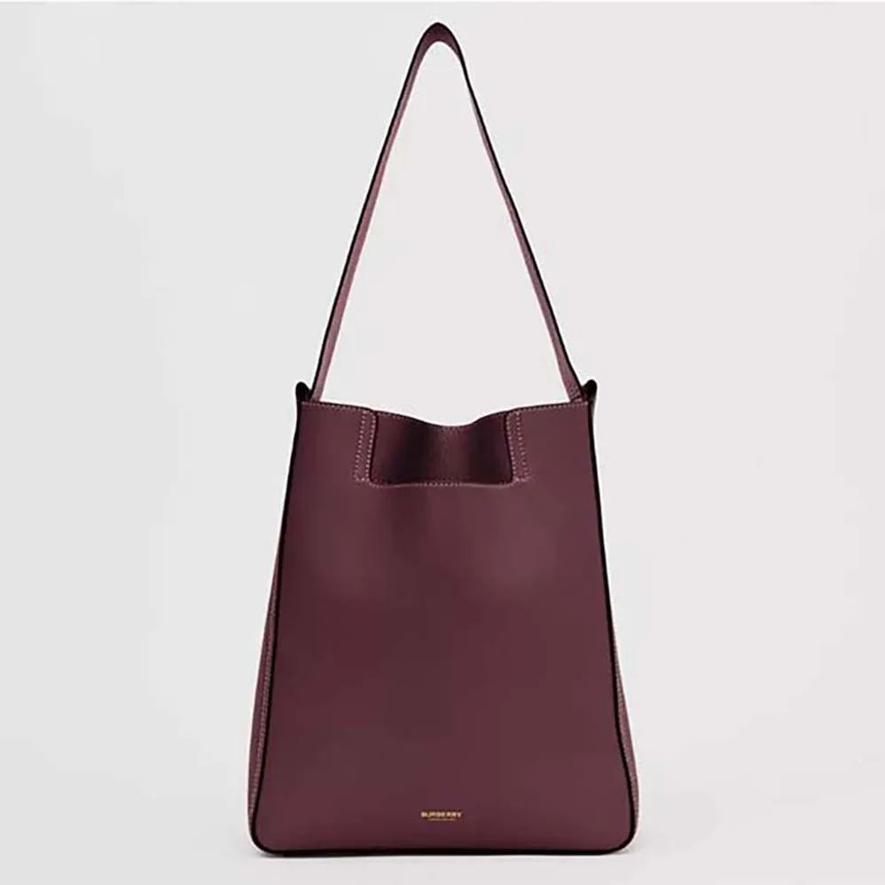 Burberry Large Leather Basket Bag for Women in Maroon Burberry Large Leather Basket Bag for Women in Maroon
