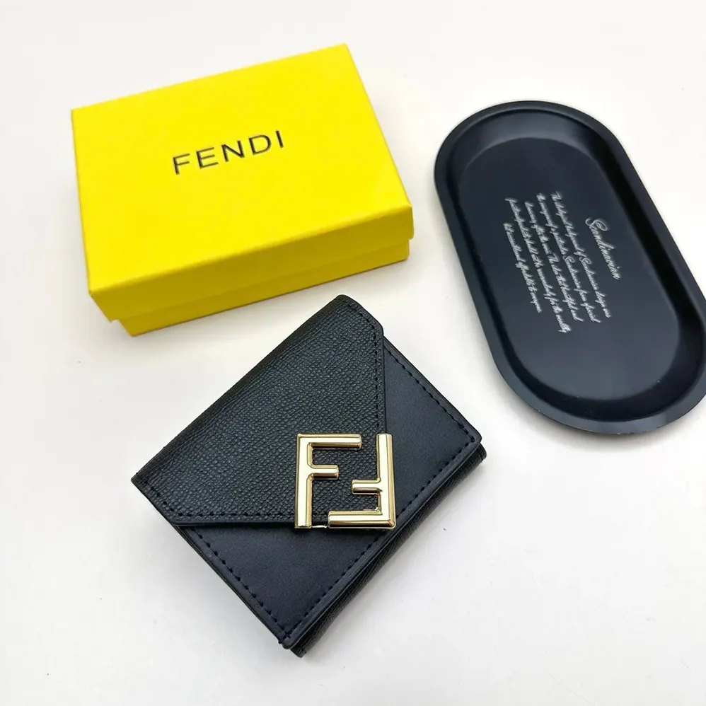 Fendi FF Diamonds Wallet Black Leather Wallet for Unisex