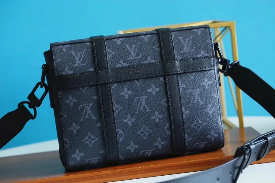 Louis Vuitton Trunk Messenger Monogram Eclipse